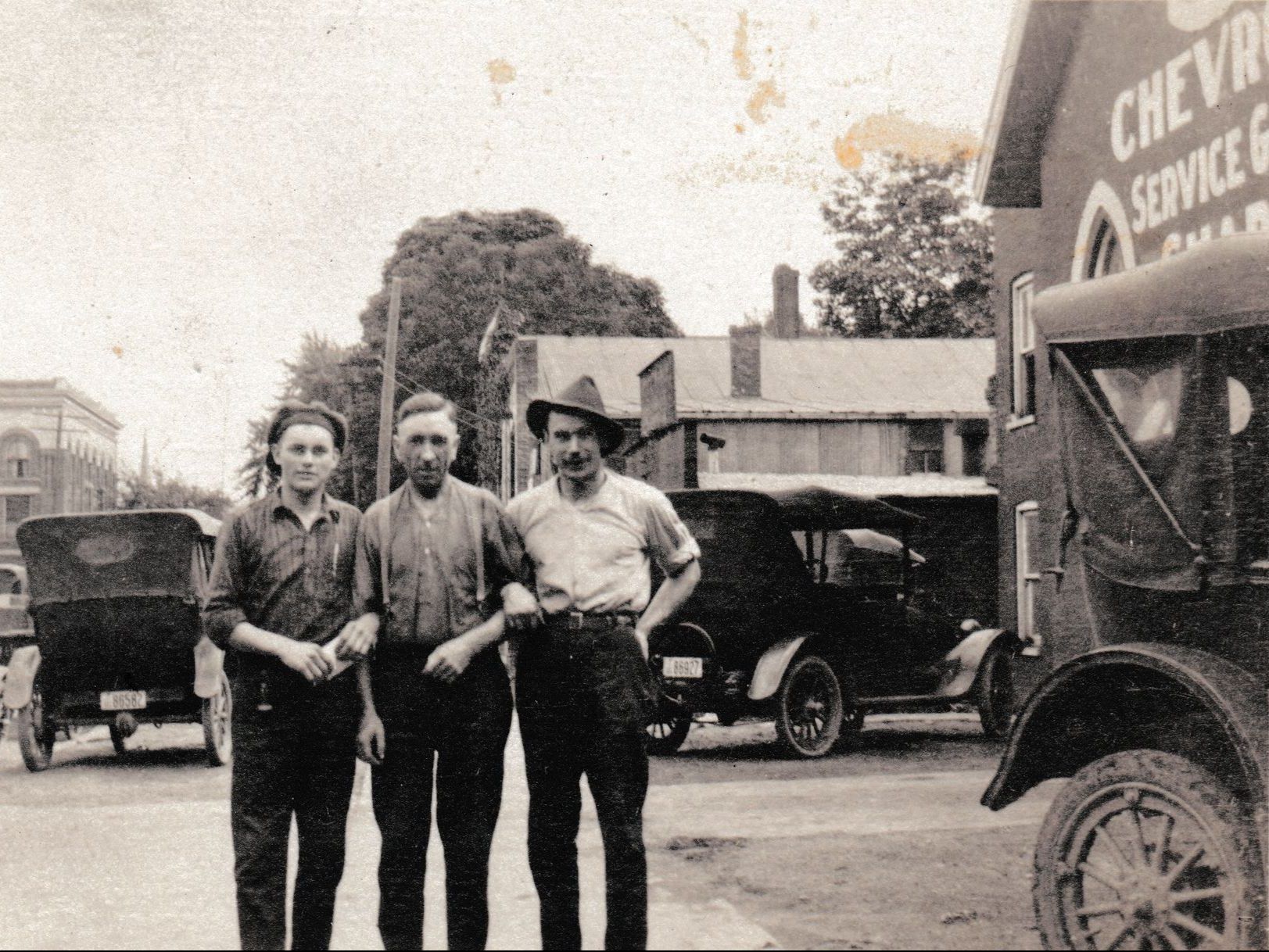 RHODES Early Chatham Chevrolet dealership was former church The Stratford Beacon Herald