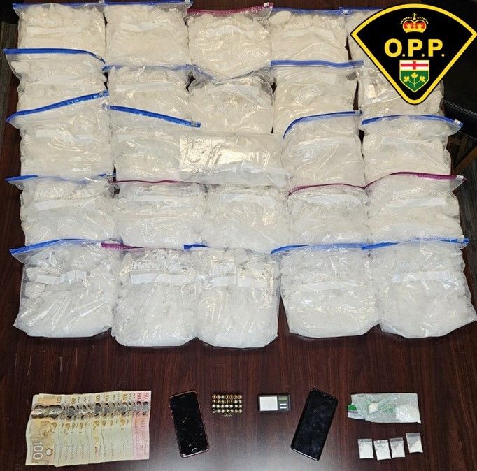 Police Seize $3.7M Worth Of Meth, Coke From Vehicle Near Espanola ...