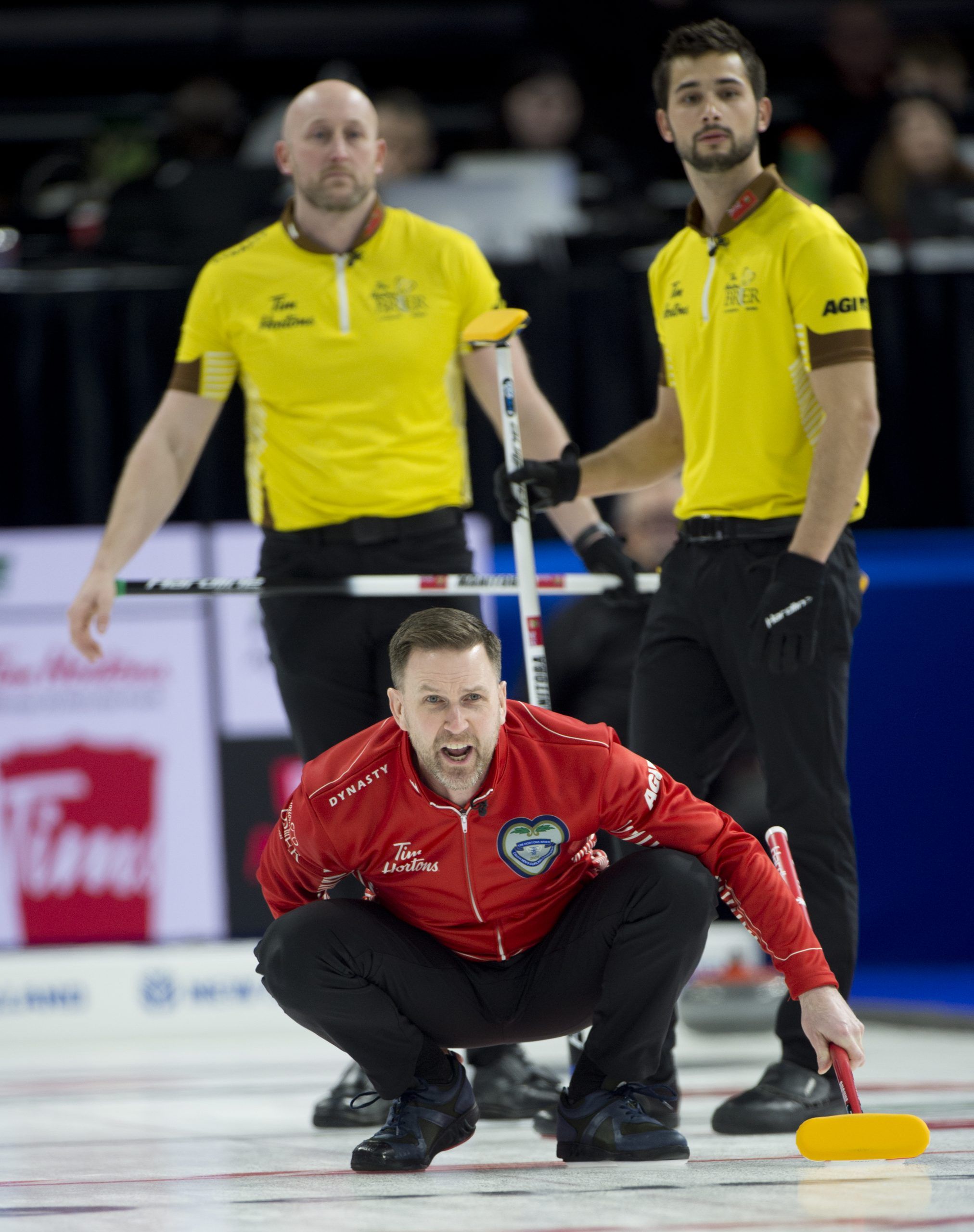 players tour curling