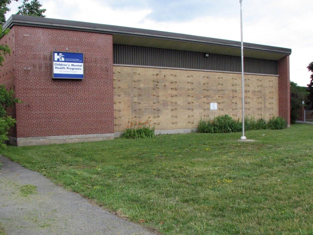 Cornwall buys former Kinsmen Vincent Massey school site for