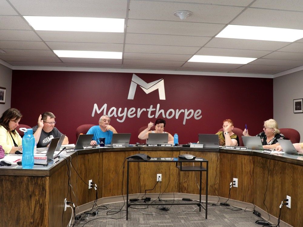 Mayerthorpe council: Town explores immigration, housing