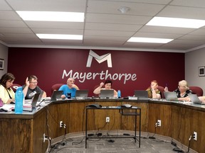 At Mayerthorpe council, (l-r) CAO Jennifer Sunderman and councillors Becky Wells, Marc Claybrook, Pat Burns, Mayor Janet Jabush, Anna Greenwood, Sandy Morton and Esther Sonnenberg discussed immigration, housing and recycling.