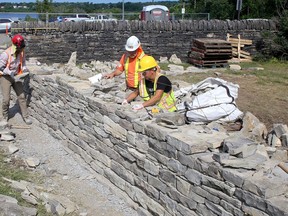 Dry stone wall Kingston