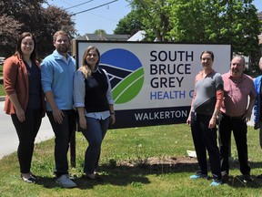 Two new doctors are helping to offset the number of orphaned patients in the Walkerton area following recent retirements. Photo supplied From left to right, Dr. Amanda Wilhelm (Walkerton physician), Dr. Kyle Scheuerman (new Walketon physician), Dr. Ellen Lorenzen (new Mildmay physician), Dr. Lindsay Bowman (Mildmay physician), Dr. David Hubbs (Walkerton physician), Kelly Fotheringham (Walkerton recruitment).