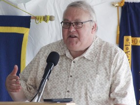 St. Thomas Mayor Joe Preston speaks at a fundraising breakfast for Sarnia-Lambton supportive housing.