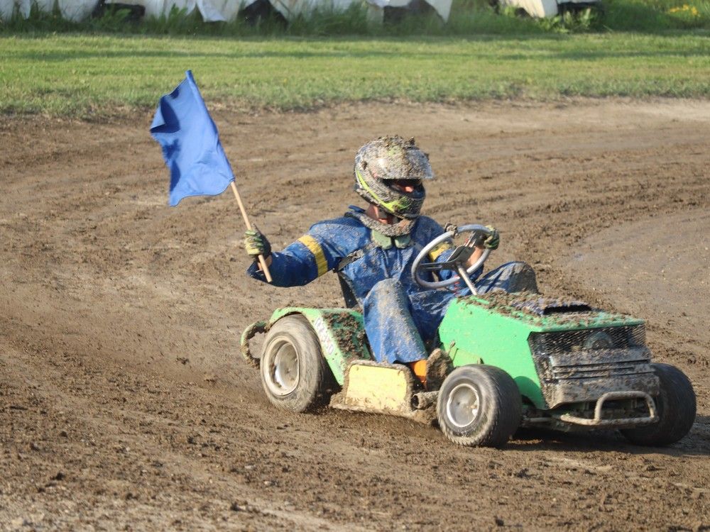 Not your grandpa's lawn tractor: Club hosts races at track in Petrolia ...