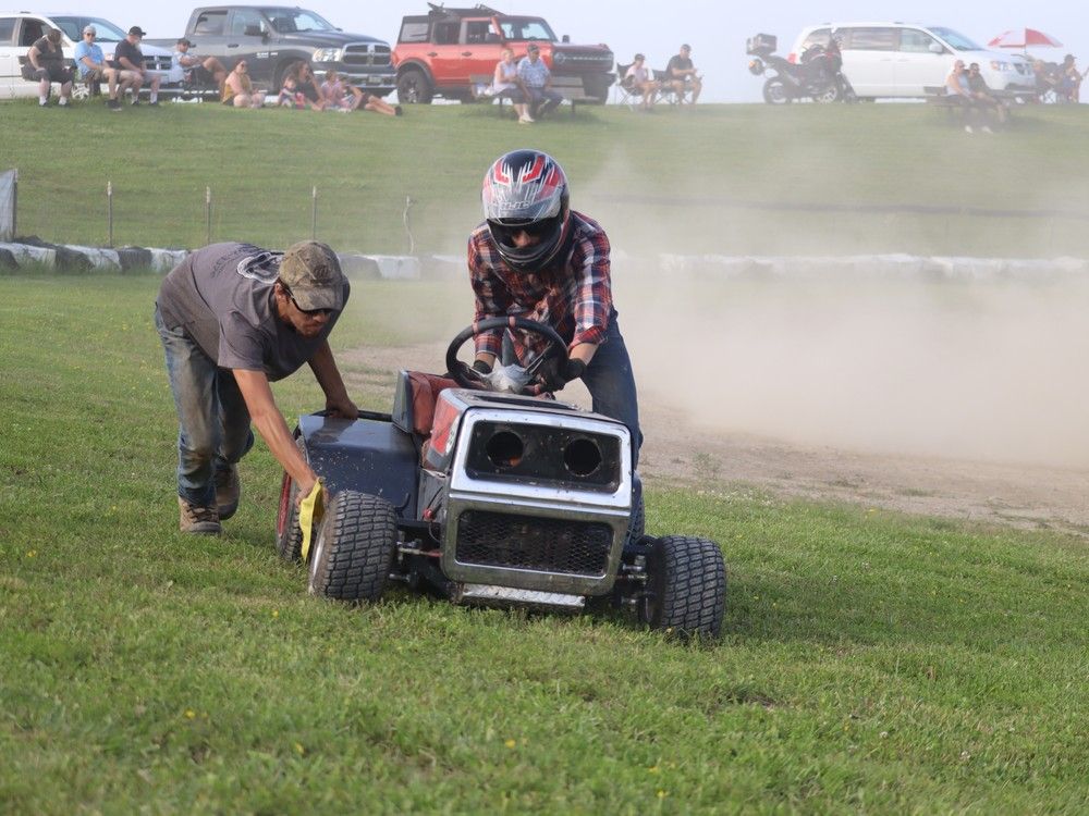 Not your grandpa's lawn tractor: Club hosts races at track in Petrolia ...