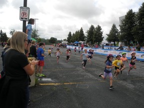 Cornwall Triathlon Young Champions day 6-and-under run