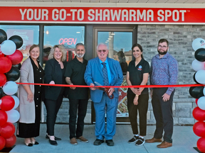 Osmow's Shawarma, opens, quinte west
