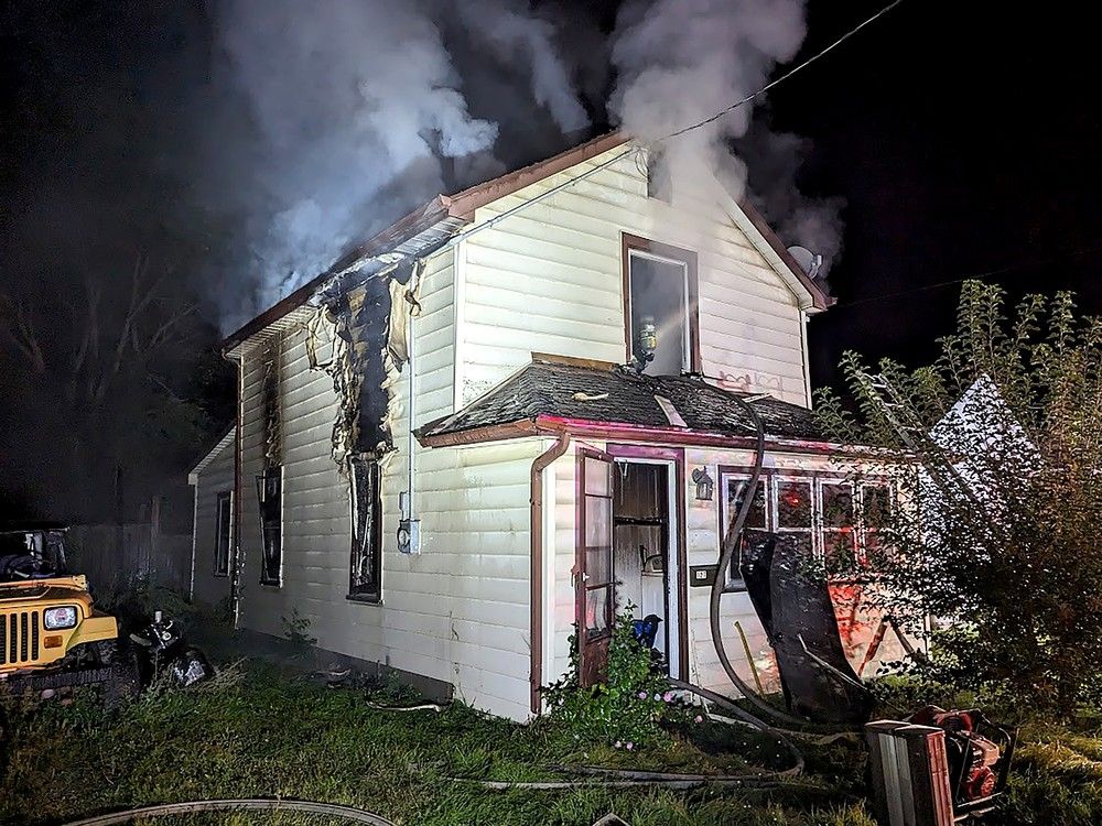 East Chatham home damaged in early morning fire Chatham Daily News