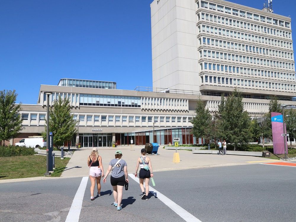 More federal funds announced for Laurentian researchers