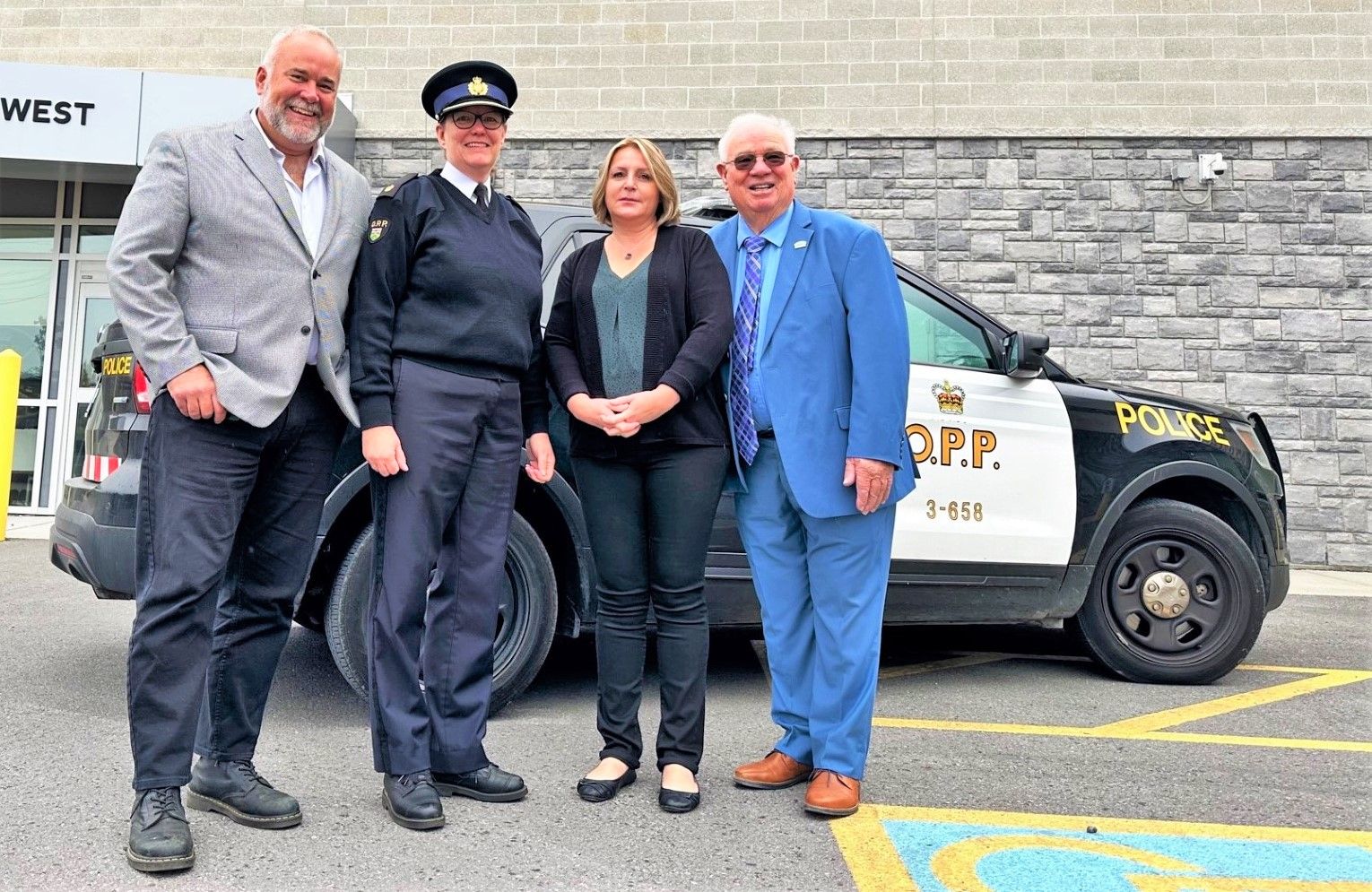 Ontario Invests In Qw Opp Mobile Crisis Response Teams Belleville Intelligencer