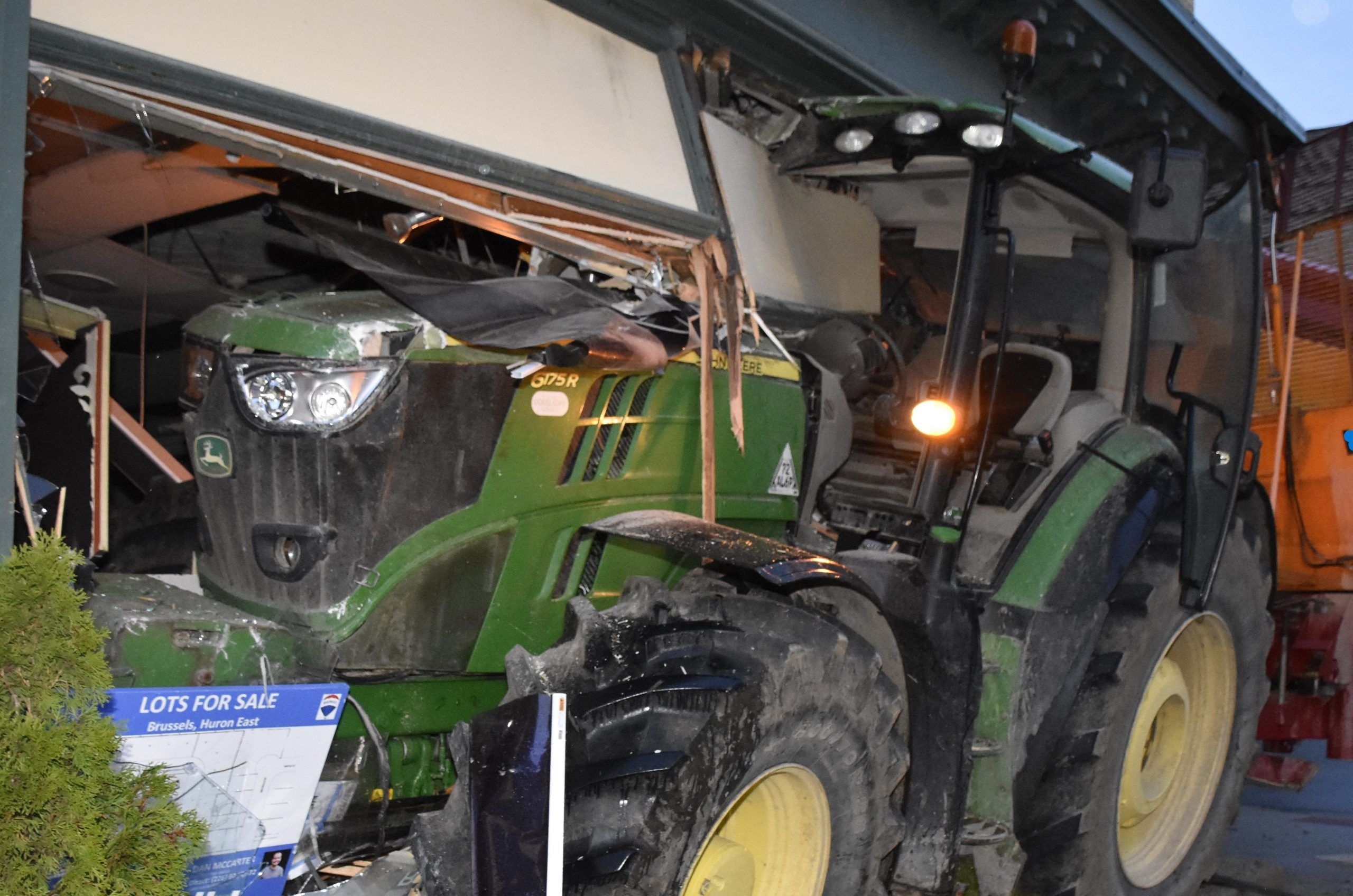 Tractor drives into Main Street building in Seaforth Exeter Lakeshore