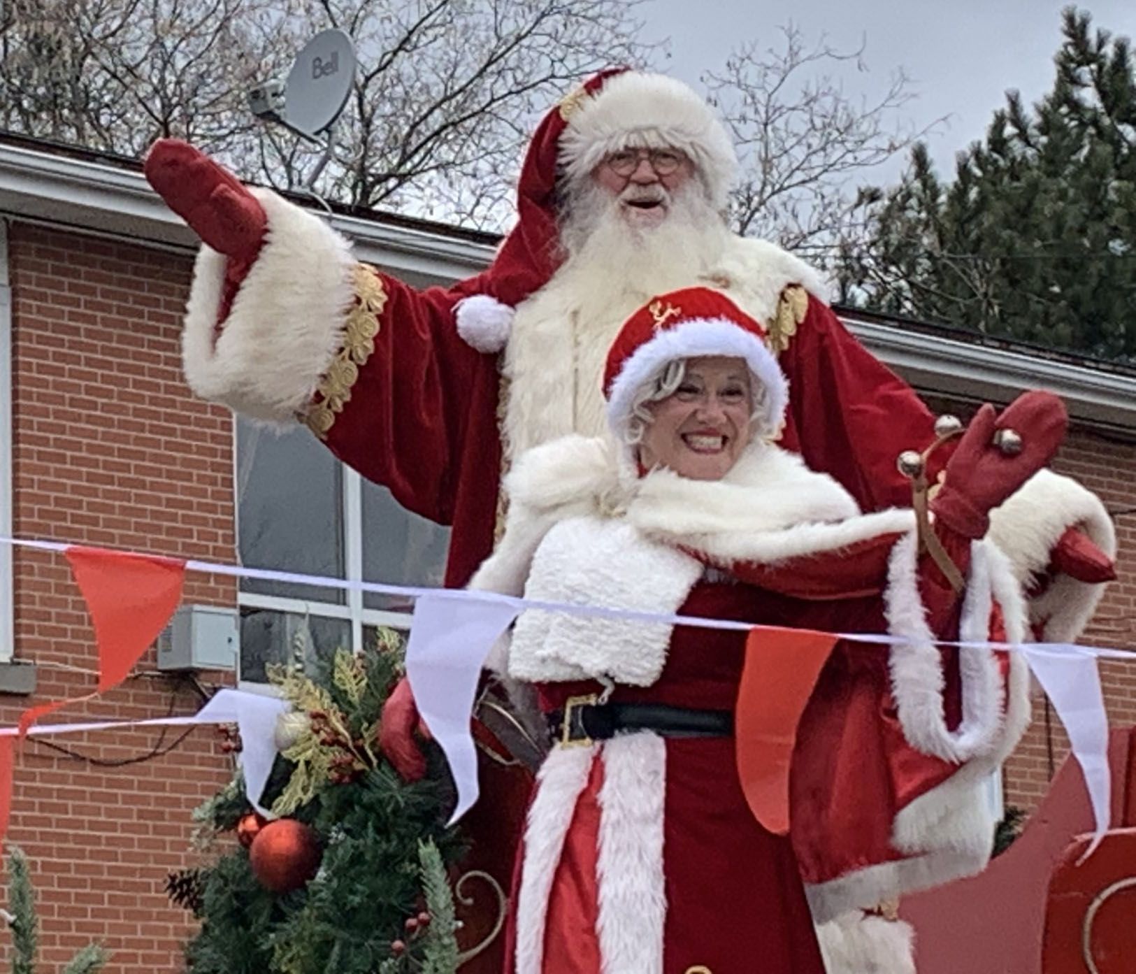 Santa Claus makes special appearance in North Bay North Bay Nugget