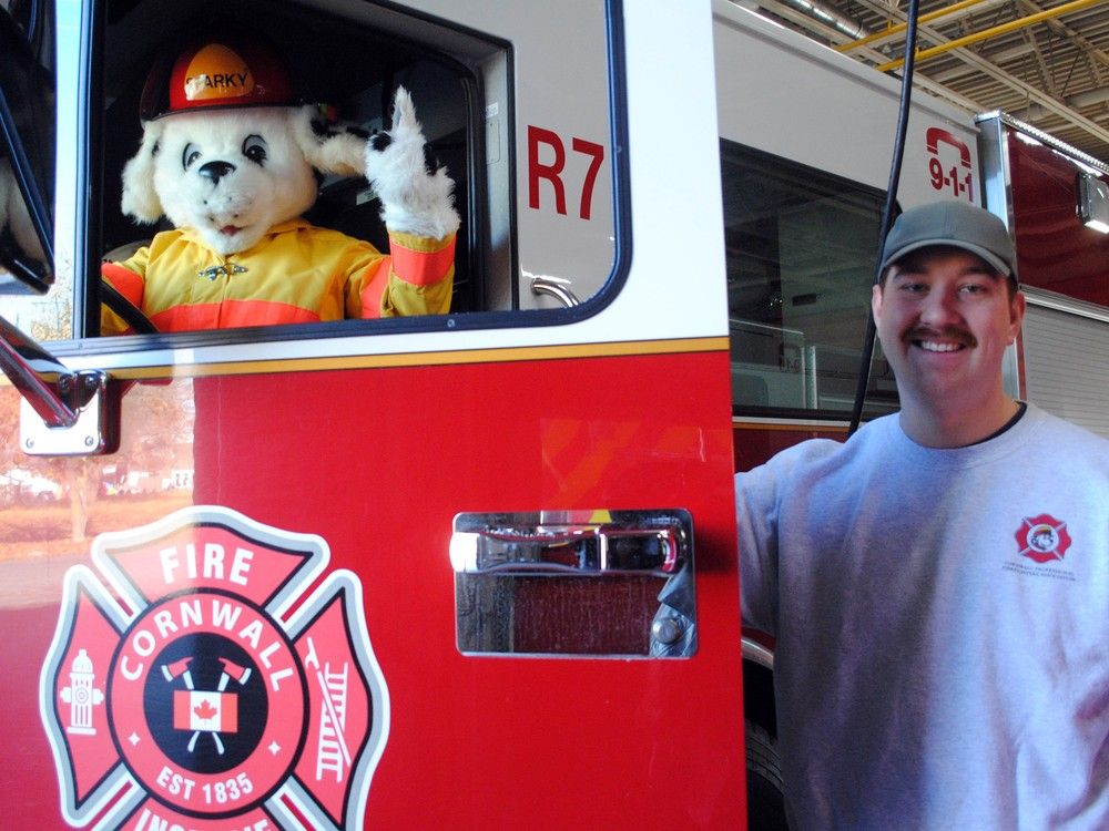 Sparky ready for toy drive kickoff at Cornwall's Santa Claus Parade Belleville Intelligencer