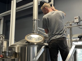 Full Beard Brewing want public’s support to lower tax on craft beer Full Beard Brewing want public’s support to lower tax on craft beer
