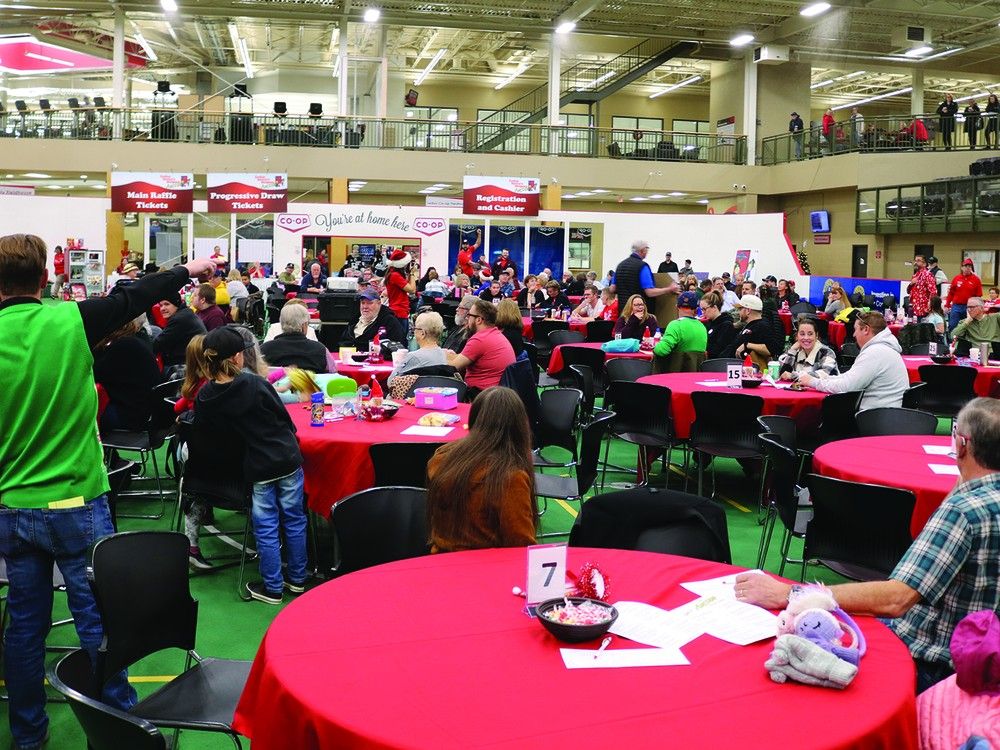 Annual Leduc Santa's Helpers Auction Returns December 7 