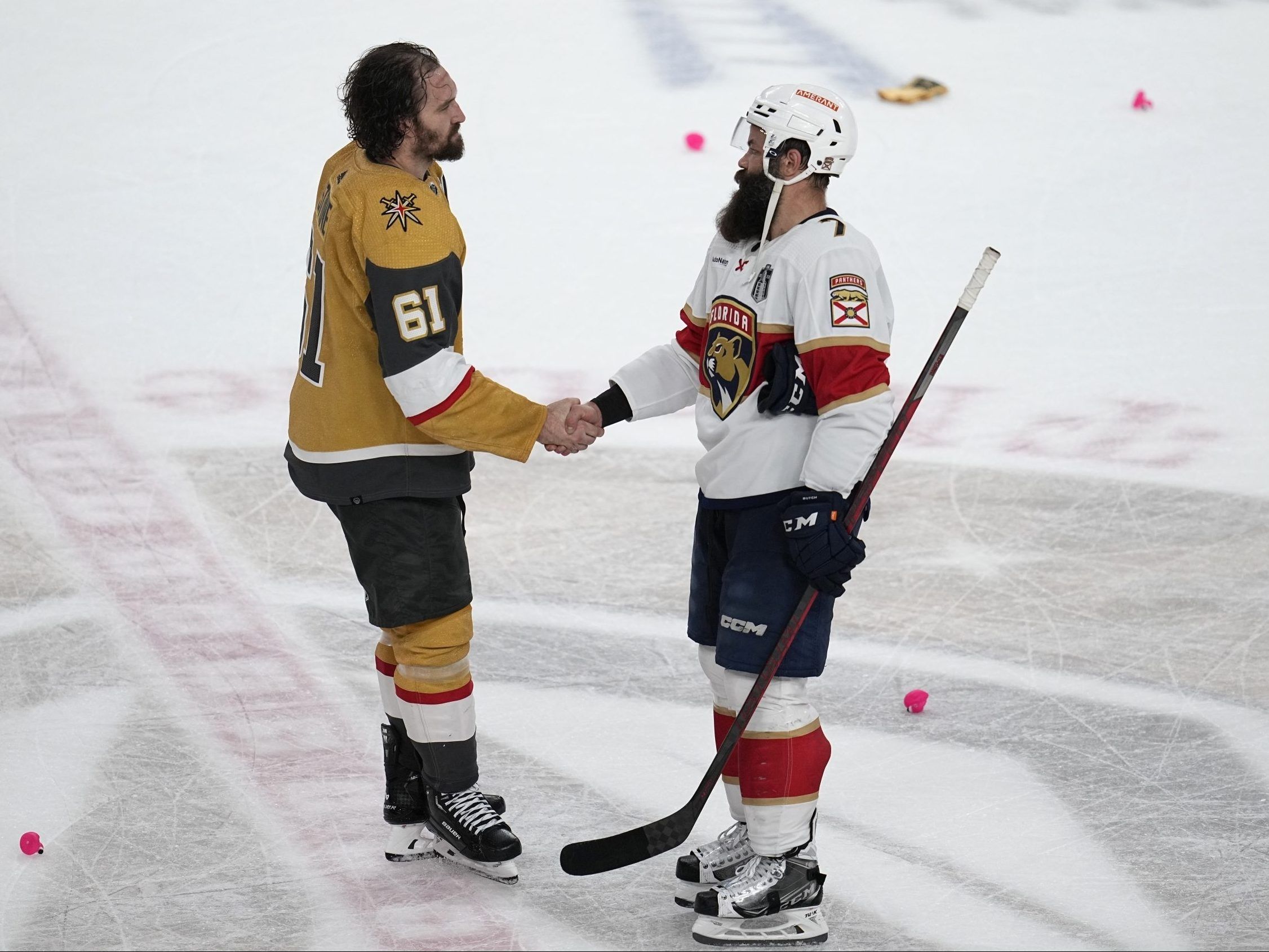 EDITORIAL Handshake shows respect for the game — and each other The