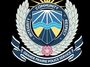 grande-prairie-police-service-crest
