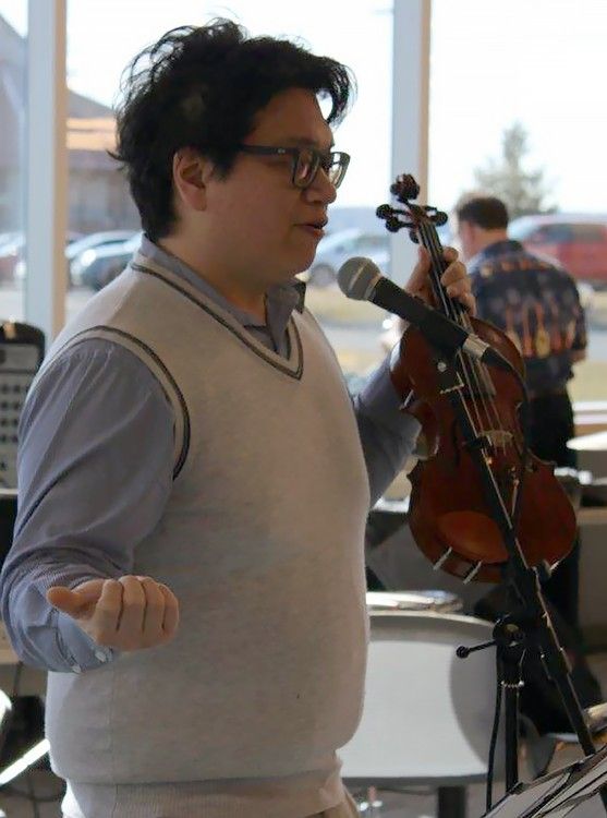 Quinte Symphony players entertain in Quinte West Library Belleville