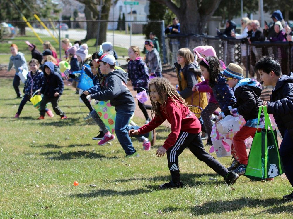 Sarniaarea Easter eggtravaganza off and running Brantford Expositor