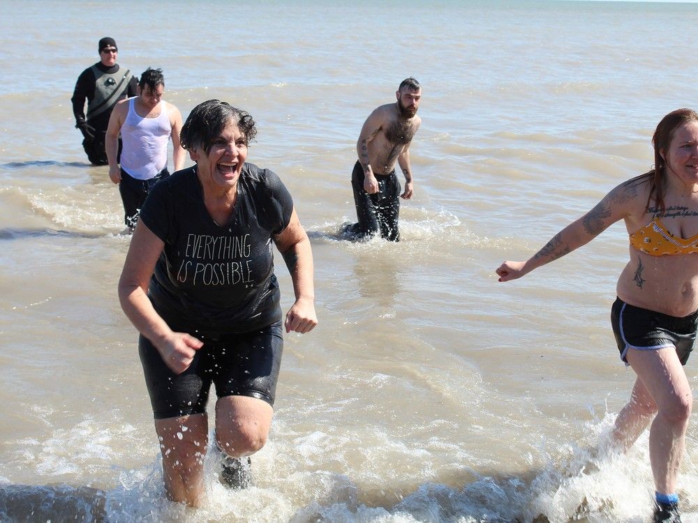 Polar plunger for Special Olympics held at Turkey Point | The Woodstock ...