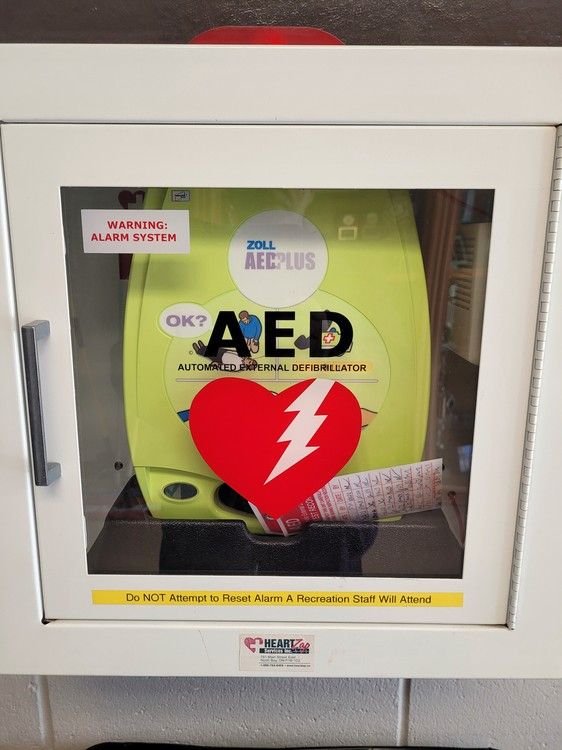 What is an AED and how could it safe a life? | St. Thomas Times-Journal