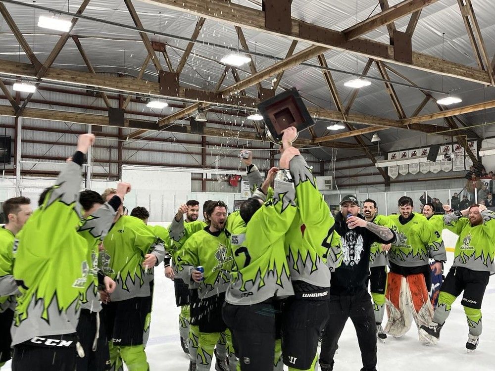 Gananoque Islanders beat North Dundas Rockets for EOSHL title ...