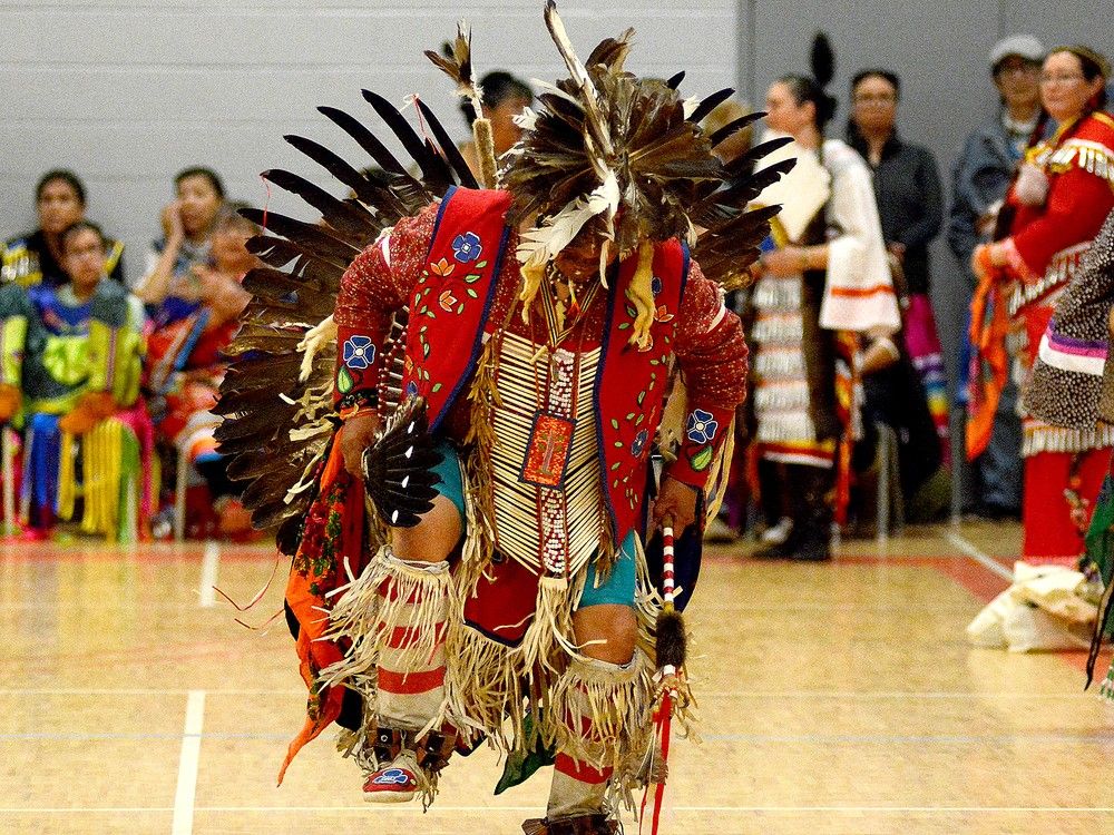 GALLERY: Seven Grandfather Teachings Guide Powwow Participants | Sault Star