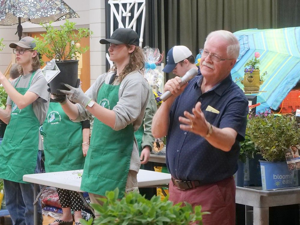 Garden auction and plant sale returns May 21 Tillsonburg News