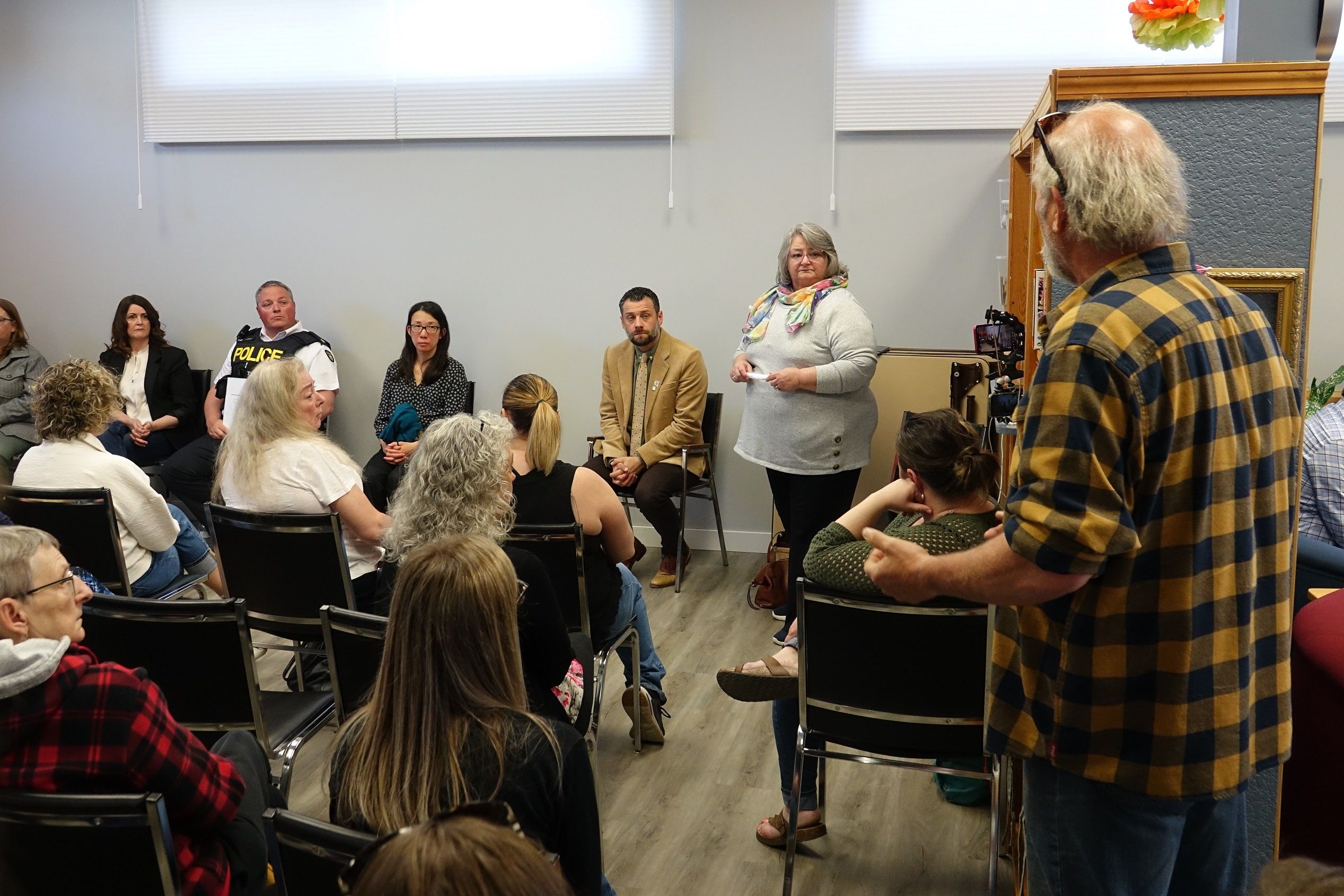 Keewatin community safety forum walks fine line between decorum and