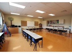 illustration - empty classroom