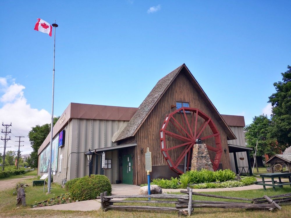 Upper Ottawa Valley Heritage Centre looking for volunteer heritage ...