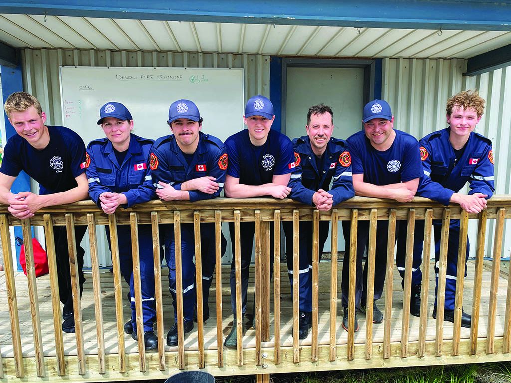 Devon Fire Rescue gets new firefighters, radios and engine | Devon Dispatch