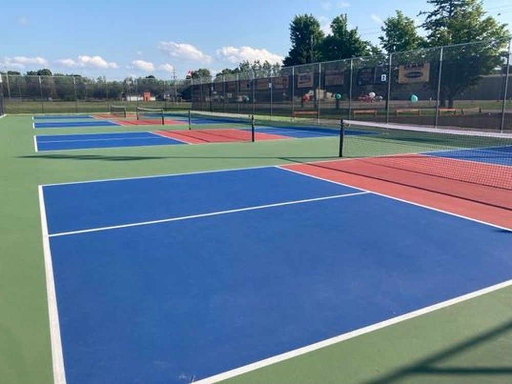 Let's bounce: Tennis, pickleball fans hit new Sussex courts | Telegraph ...