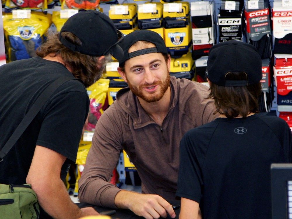 Pro Hockey Life skates into Kingston with star-studded grand opening ...