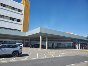 Family of man who died waiting for ER care suing Horizon, nurses Family of man who died waiting for ER care suing Horizon, nurses