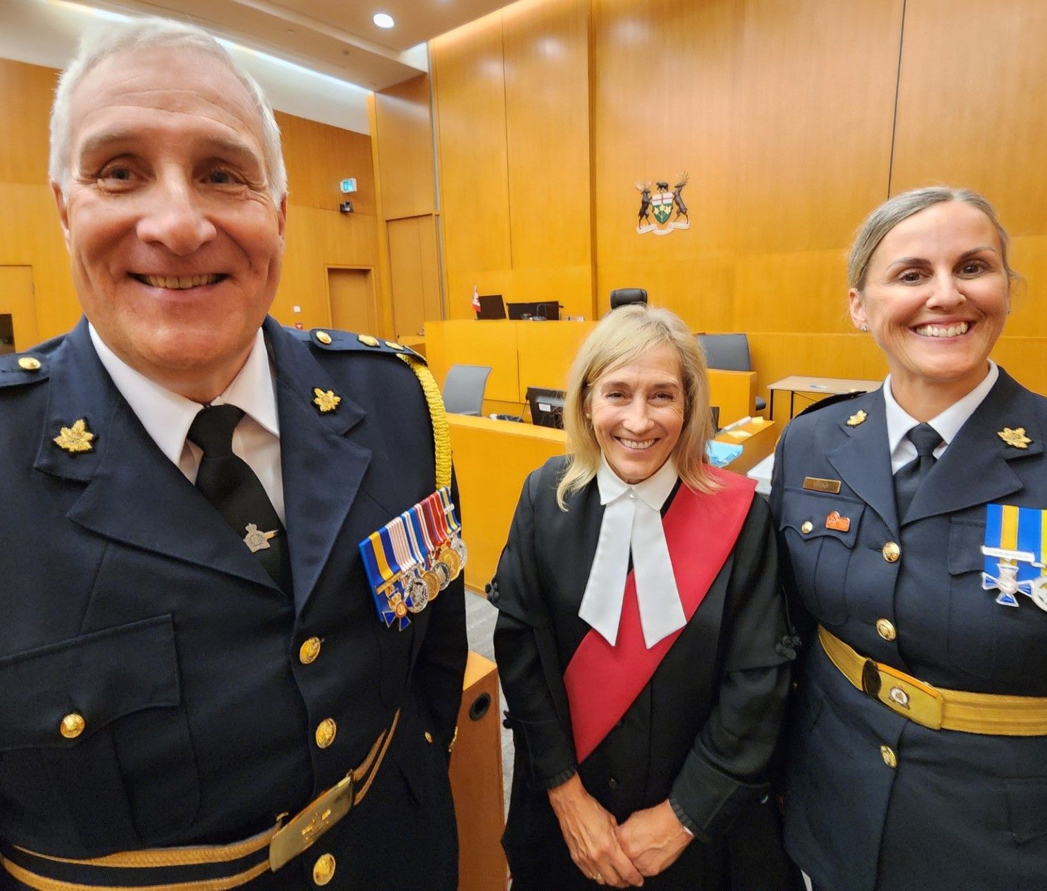 New city Police Chief Rodd, Deputy Chief Meeks, sworn in | Belleville ...