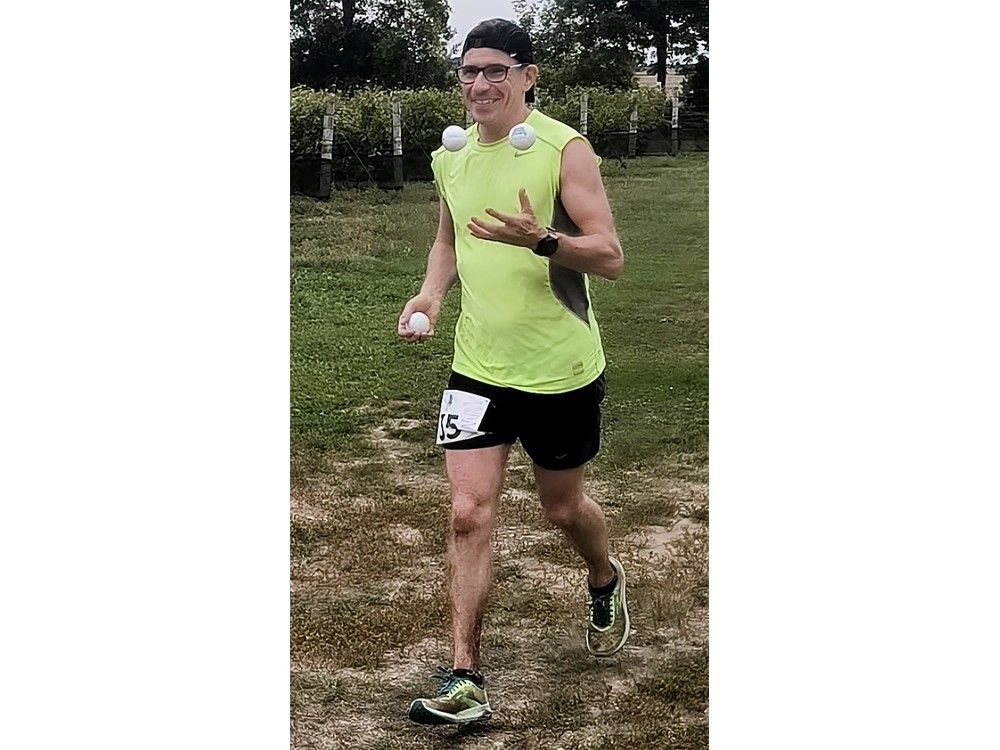 County Marathon keynote speaker breaks world joggling record at