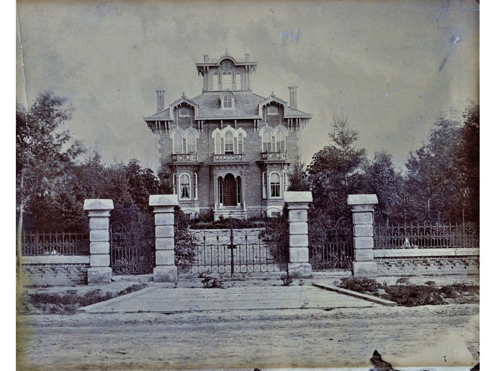 RHODES Dry goods merchant Thomas McCrossan prospered Chatham Daily News