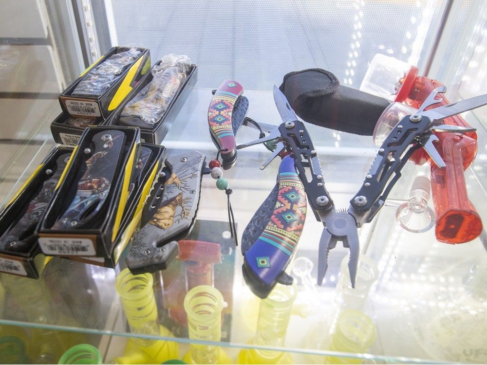 Edmonton looks at banning the sale of knives at convenience stores