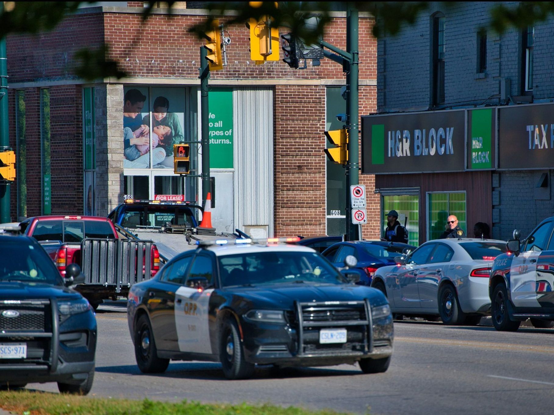 OPP conduct 'highrisk' traffic stop near London police station
