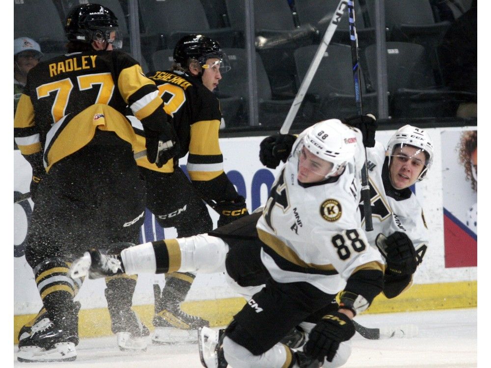 Brown scores late as Bulldogs defeat Kingston Frontenacs Kingston