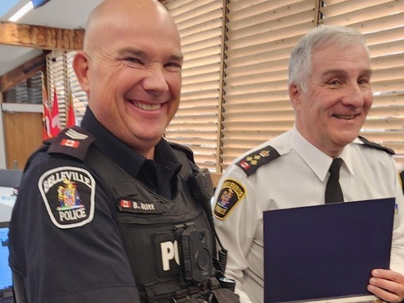 Police officers commended for brave actions on duty | Belleville ...