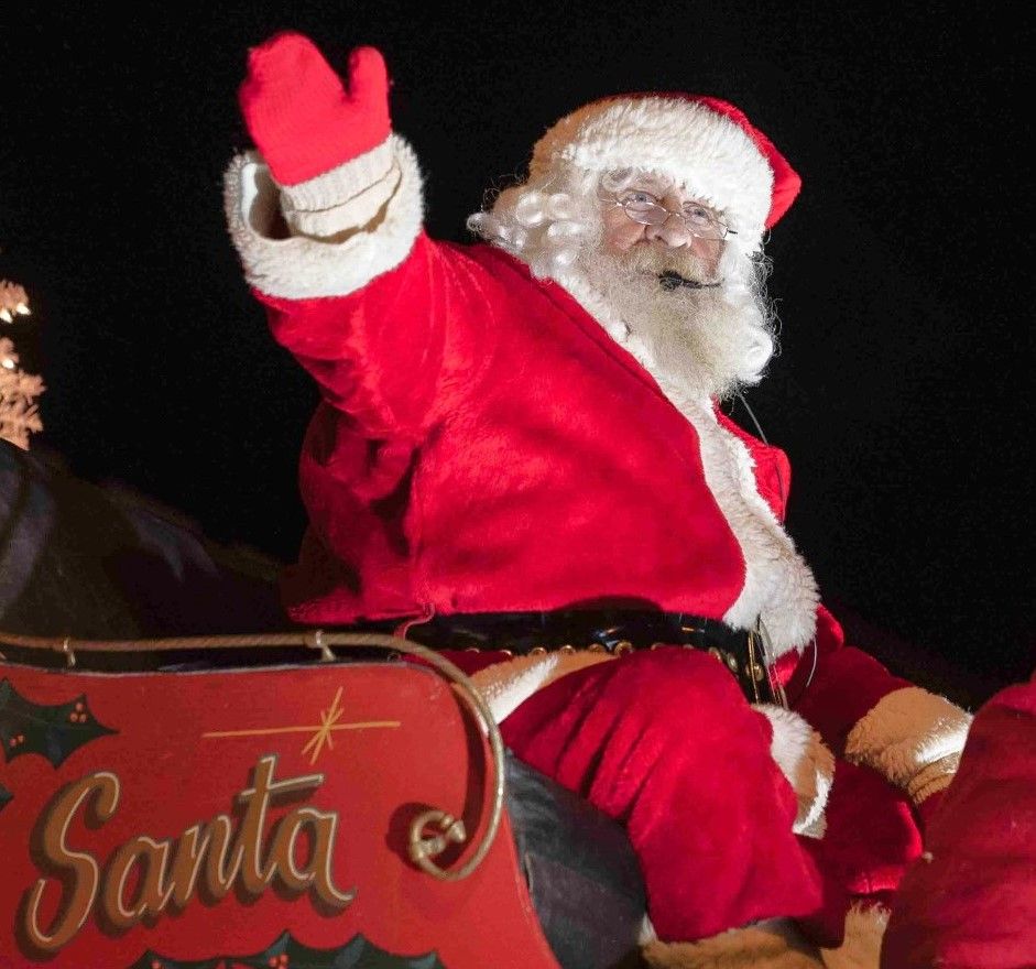 Trenton Santa Parade spreads Christmas cheer in downtown Kingston