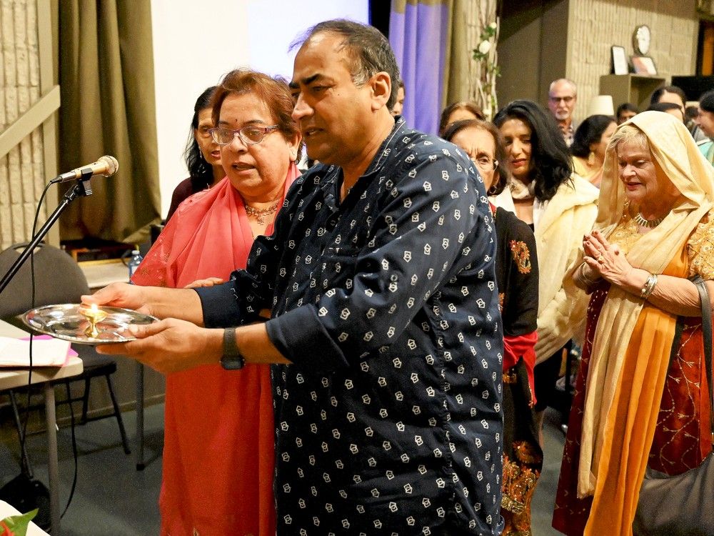 Local Indo-Canadians celebrate in unity | Brockville Recorder & Times