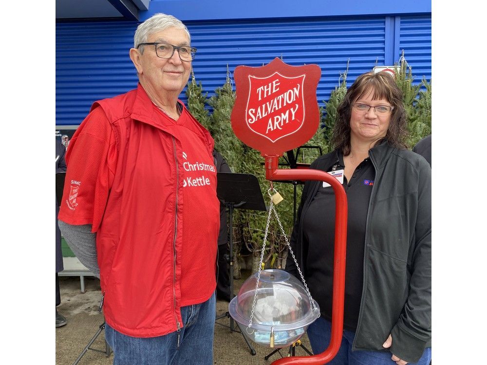 Simcoe Salvation Army launches 2024 Christmas Kettle Campaign | Chatham ...