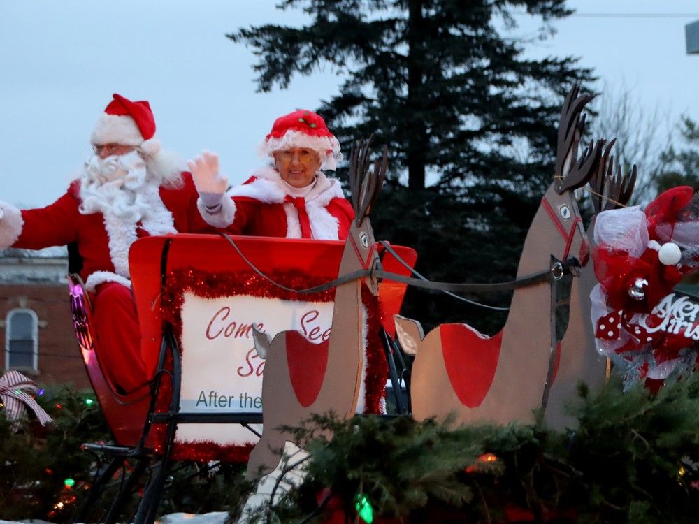 Lyndhurst celebrates 50th Santa Claus parade The Napanee Guide