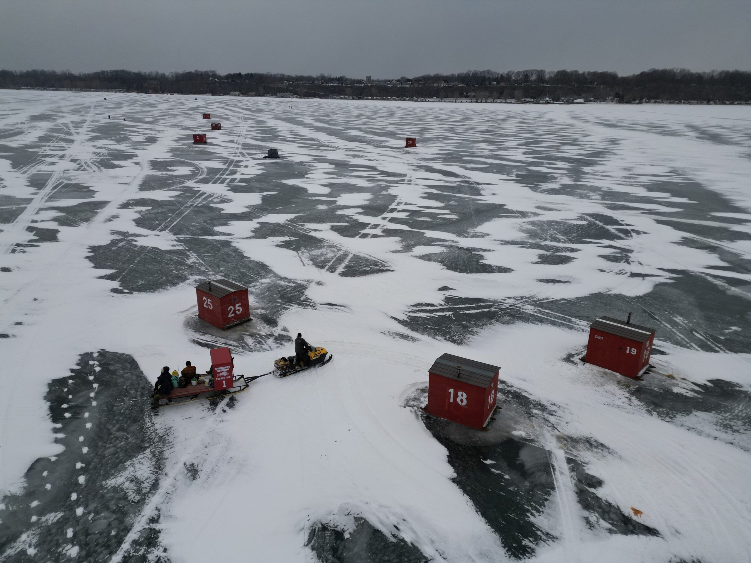 Ice fishing season heats up | Simcoe Reformer