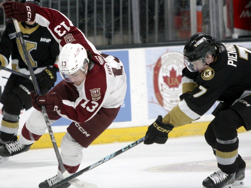 Kingston Frontenacs take 6-2 win in Peterborough on Thursday night; set up conference showdown with Bulldogs